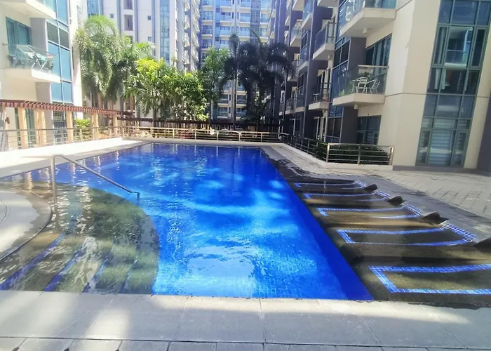 Pwl Condotel In Front Of Terminal 3 Manila